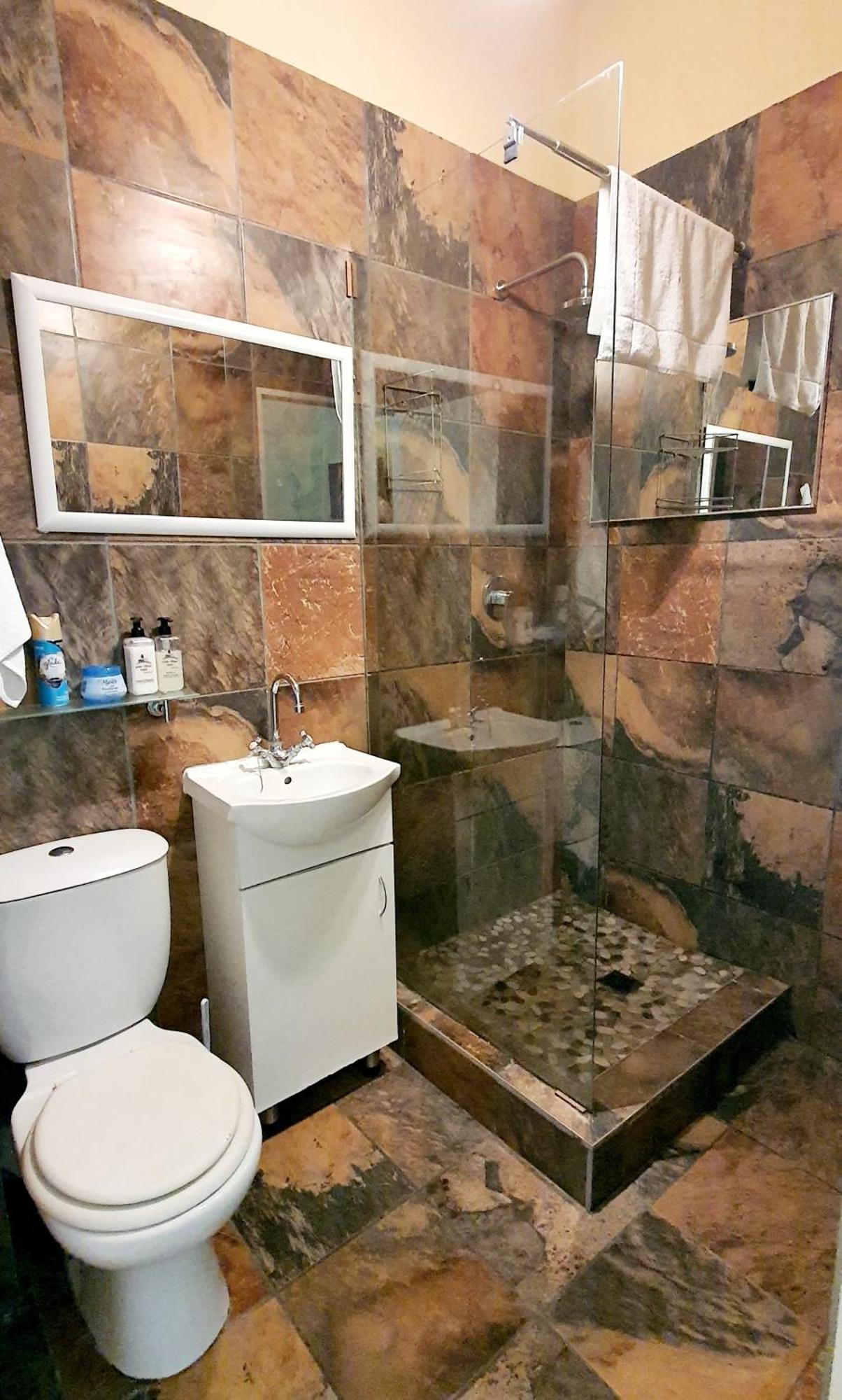 Point Village Guest House Моссел-Бей Экстерьер фото